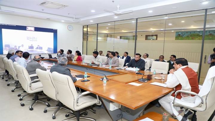 Chief Minister Dr. Yadav takes strict action against responsible officials